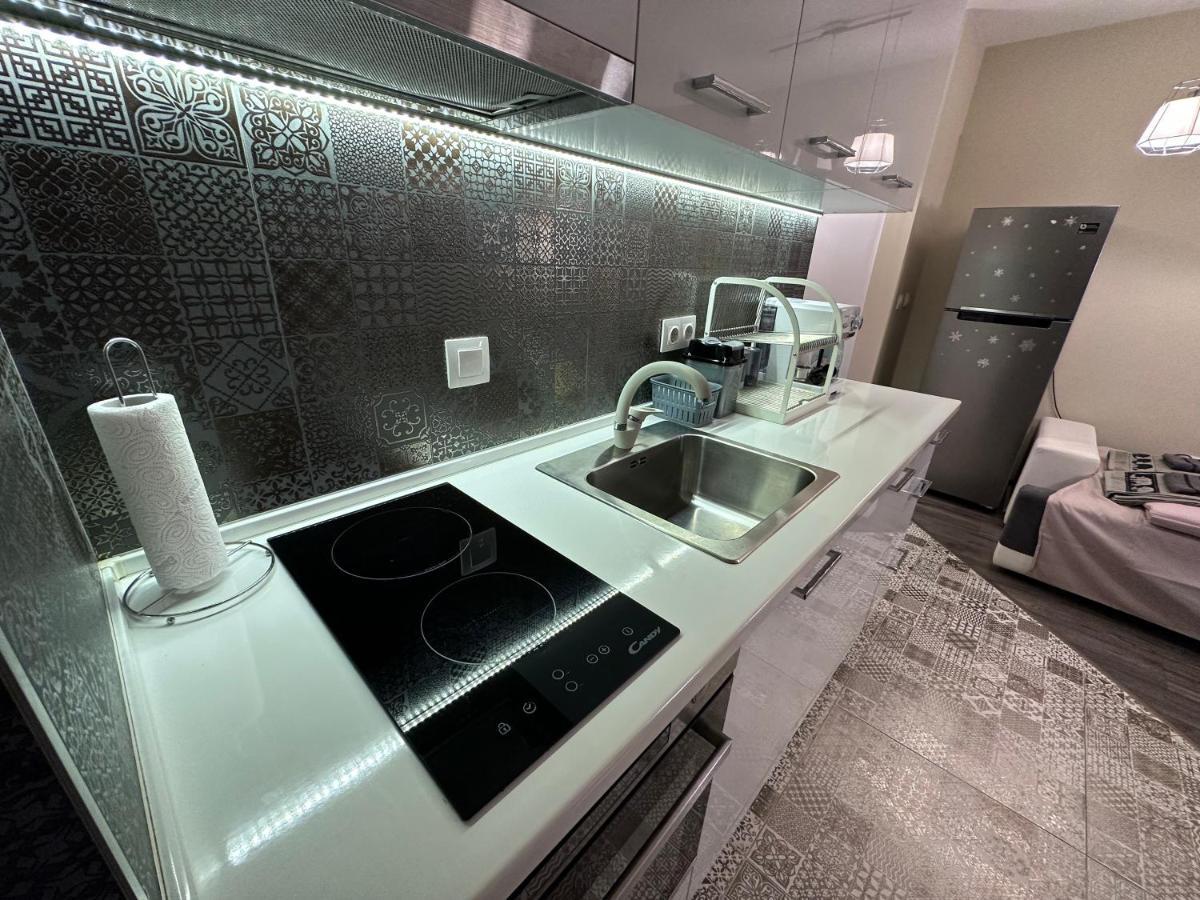 Uni Time Apartment By Lmg โซเฟีย ภายนอก รูปภาพ