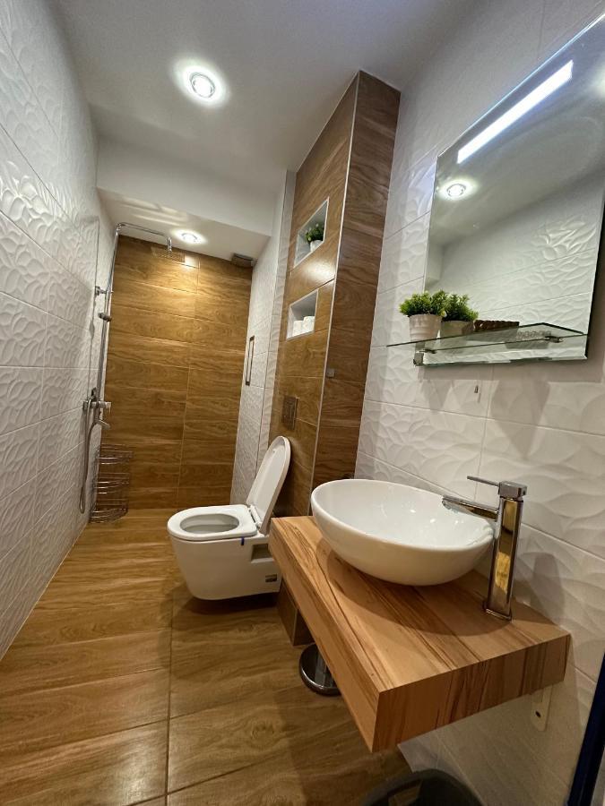 Uni Time Apartment By Lmg โซเฟีย ภายนอก รูปภาพ